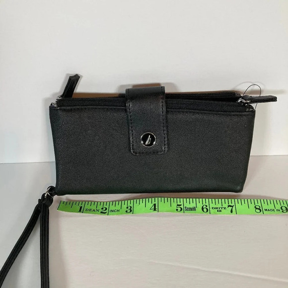 Nautica "Sail Twice" Black Wristlet Wallet RFID Protection, New with‎ Tags - Picture 6 of 9